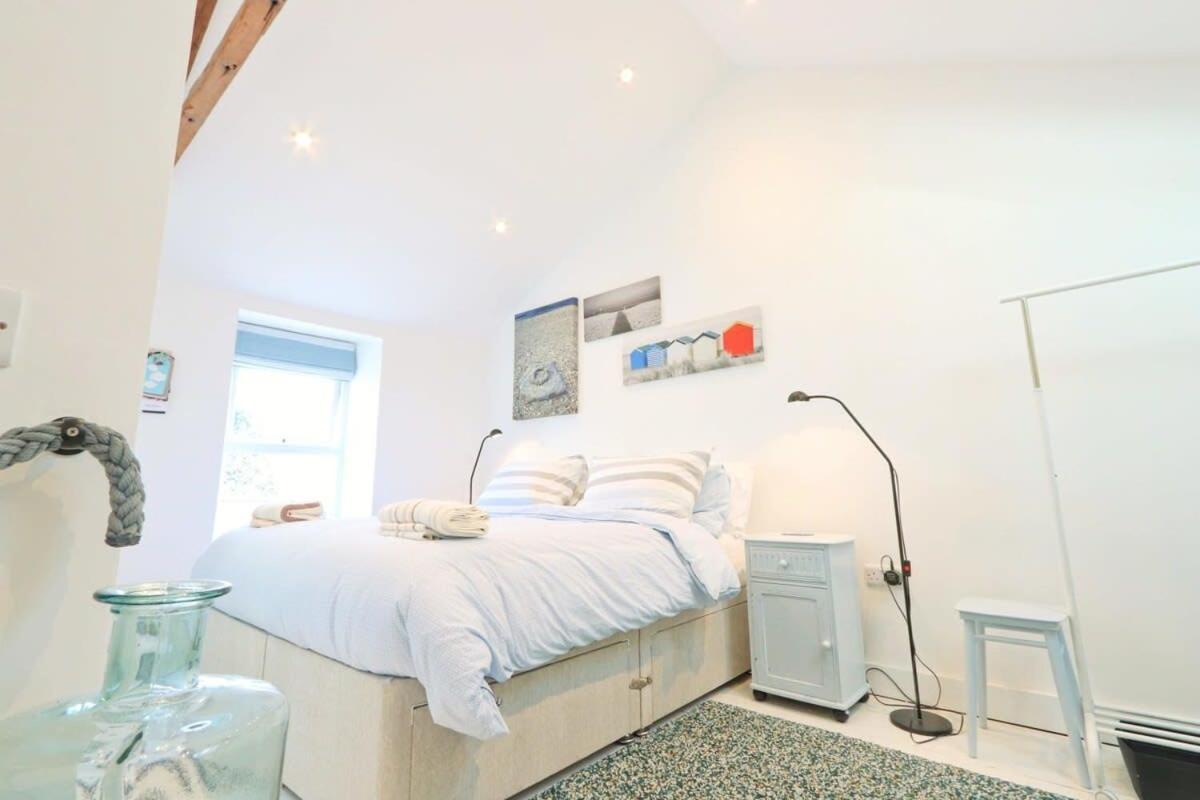 18 * Shaldon
